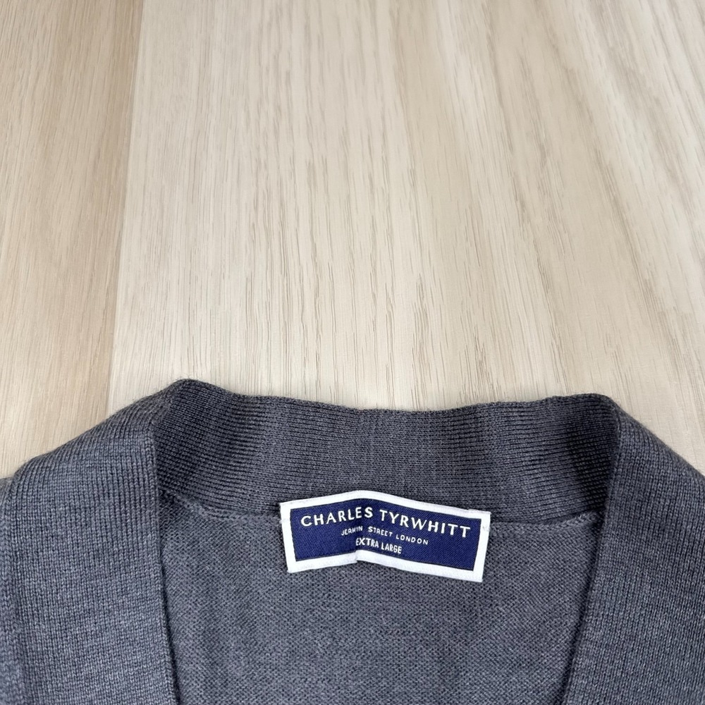 Charles Tyrwhitt Mens Gray Extra Fine Merino Wool Button Front Cardigans Size XL - Picture 2 of 7